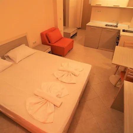 Menada Royal Sun Apartman *