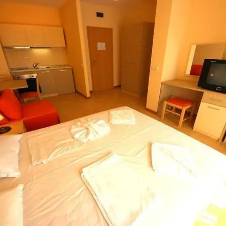 Menada Royal Sun Apartman *