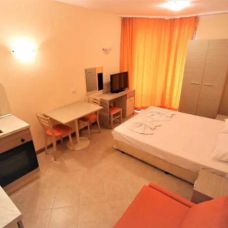 Menada Royal Sun Apartman *