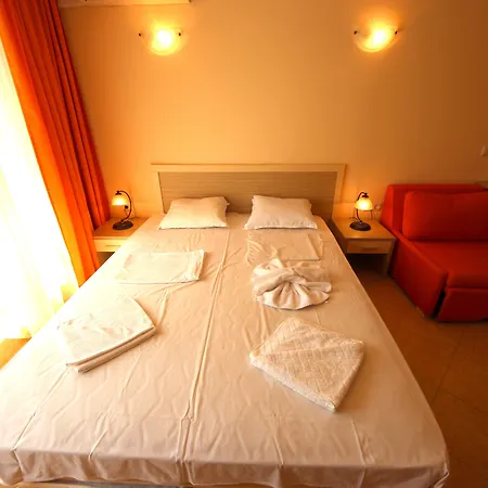 Menada Royal Sun Apartman *