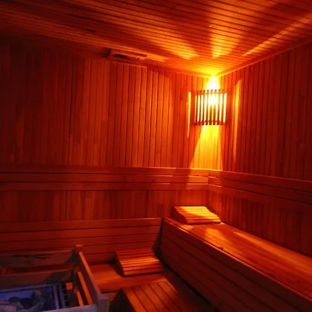 Menada Royal Sun סאני ביץ'