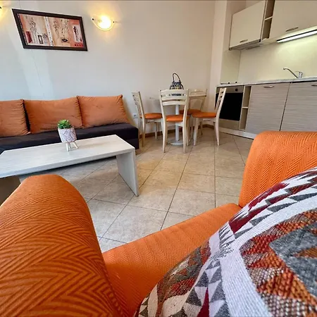 Menada Royal Sun Apartament *