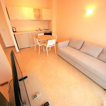 Apartament Menada Royal Sun Słoneczny Brzeg