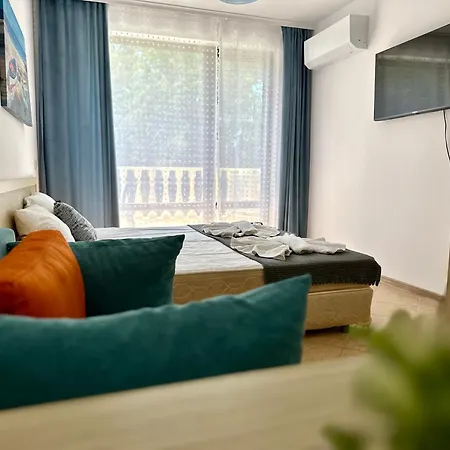 Menada Royal Sun Apartament *