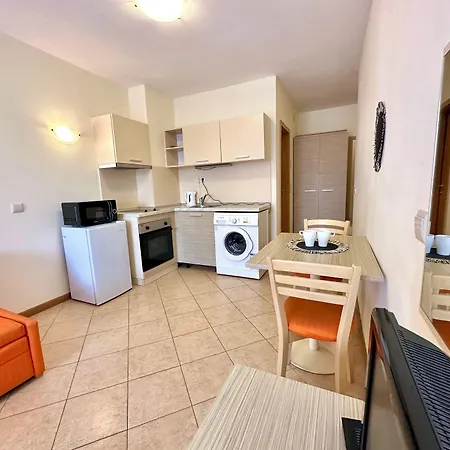 Menada Royal Sun Apartment Sunny Beach